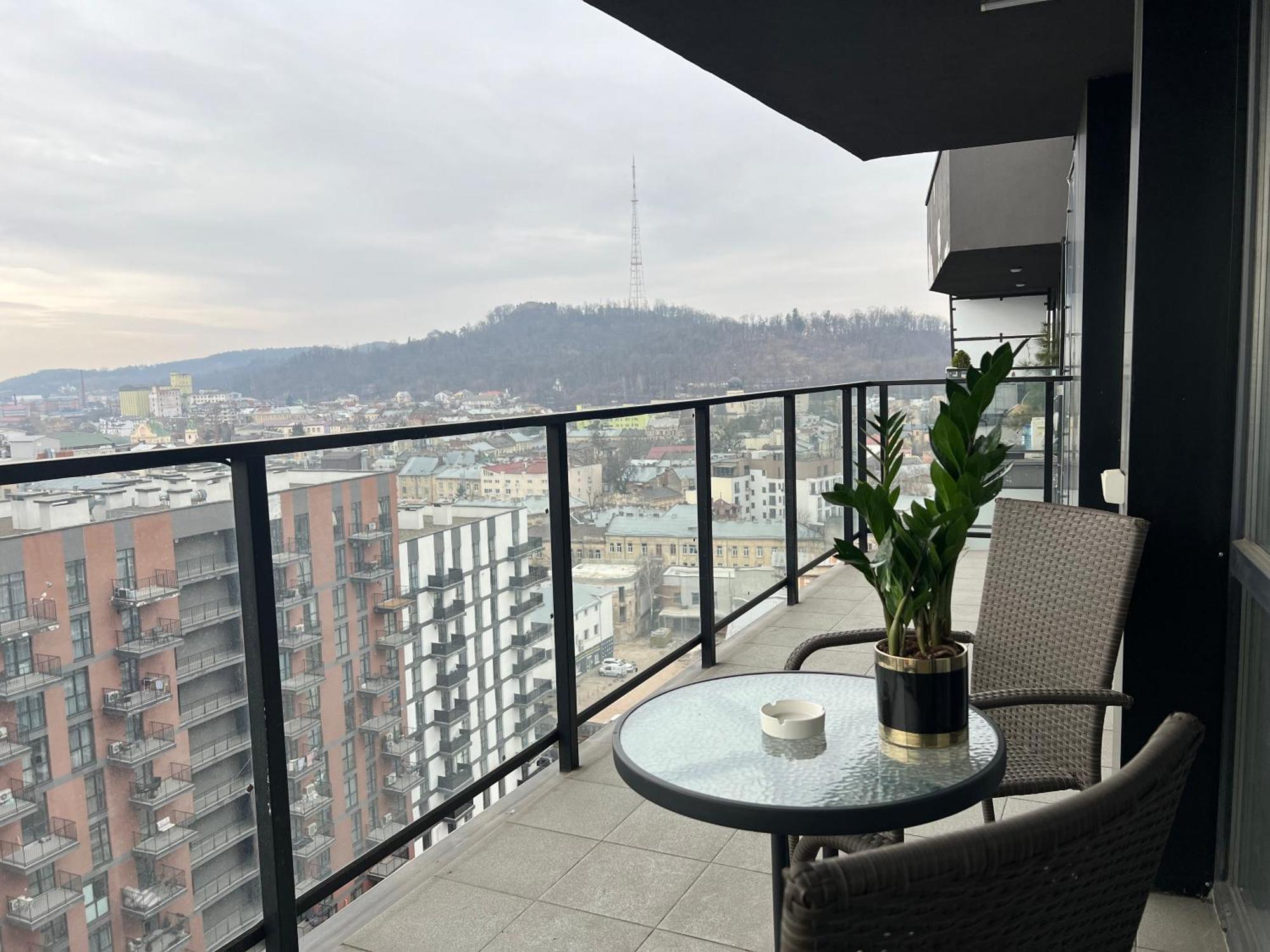 Apartments Vip Avalon Lemberg Exterior foto