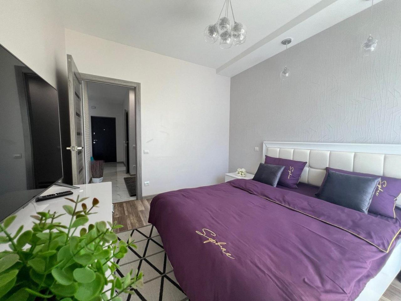 Apartments Vip Avalon Lemberg Exterior foto